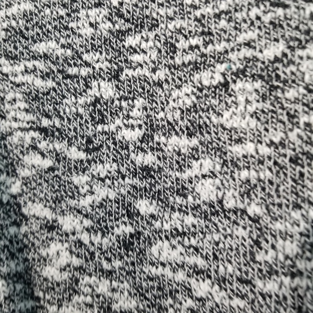 OLD NAVY Black/White 3/4 sleeve Sweater - Picture 5 of 6